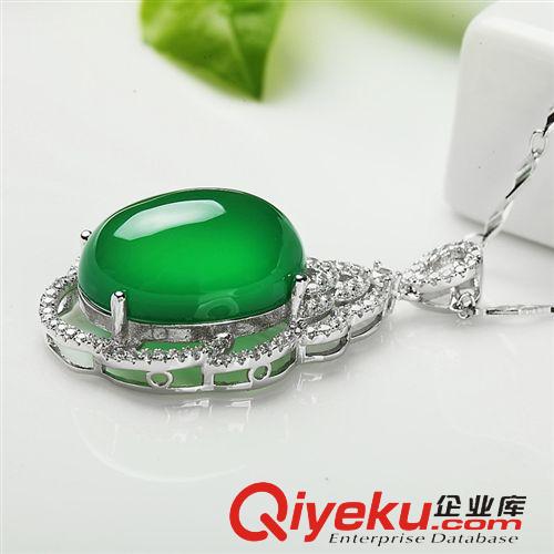 款式類別 項(xiàng)墜批發(fā)加工廠家tr玉髓鑲嵌925純銀銀鑲鋯石 女款原始圖片2