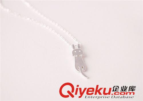項(xiàng)鏈/吊墜/套鏈/配鏈 全手工設(shè)計(jì)打造 {dywe}做工獨(dú)特個(gè)性 925銀飾 帶眼睛喵星人項(xiàng)鏈原始圖片3