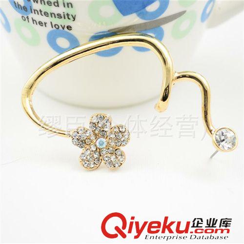 gd精品耳夾 902韓國耳釘批發(fā) 時(shí)尚幸福梅花耳釘耳掛 復(fù)古首飾鍍真金耳飾直銷原始圖片3