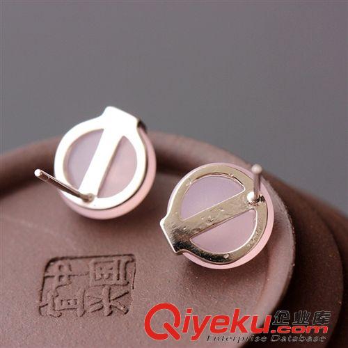 925純銀耳飾 納福閣銀飾批發(fā) 925純銀鑲tr粉晶石耳釘 女士防過(guò)敏泰銀耳飾品