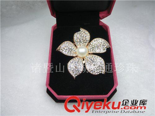 胸花飾品 新款 韓版tr淡水珍珠飾品 精品鋯石玫瑰色微鑲胸花胸針原始圖片2