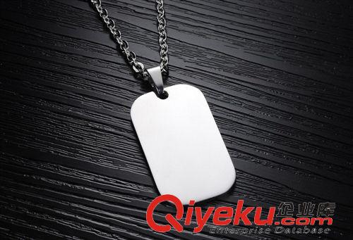 新款發(fā)布 供應(yīng)批發(fā) 歐美外貿(mào)熱銷 敢死隊(duì)3史泰龍同款 個(gè)性男士方牌項(xiàng)鏈035原始圖片3