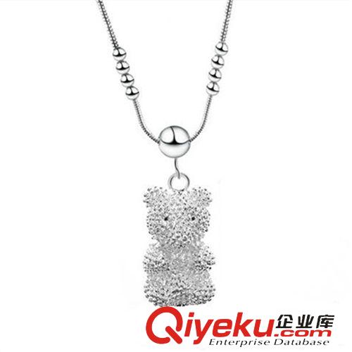 鍍銀飾品 廠(chǎng)家直批 四葉草女生銀耳飾 925銀氣質(zhì)女式耳釘批發(fā) 防過(guò)敏752