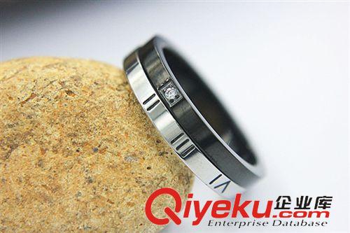 2015年新款 外貿飾品2015年新款鈦鋼戒指羅馬數字轉運男女情侶指環 批發