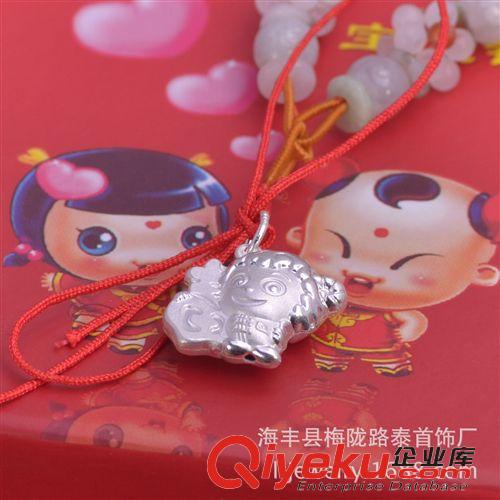 【十一月新品】 990足銀羊寶寶生肖銀吊墜 羊年寶寶招財生肖鎖原始圖片2