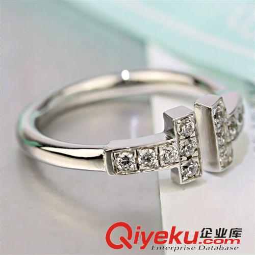 每月產(chǎn)品上新區(qū) 新款S925純銀鍍金銀飾 女王貴族款高碳鉆石搭配紅寶石雙托鉆戒指