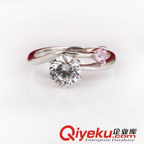 每月產(chǎn)品上新區(qū) 明星同款飾品 歐美爆款 s925銀飾 gd耳飾女 滿鉆彩鉆耳釘批發(fā)