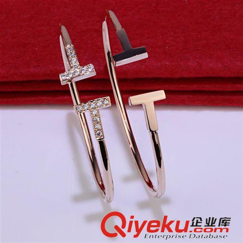 每月產品上新區(qū) 爆經典迷你雙心吊墜 純銀鍍鉑金 高碳鉆項鏈吊墜 深圳珠寶直銷廠