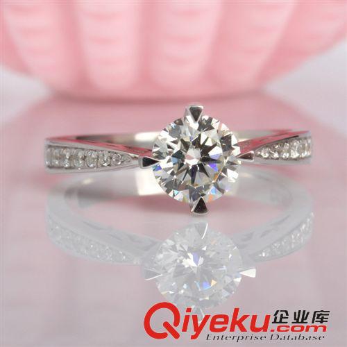 每月產(chǎn)品上新區(qū) 新款高碳鉆石戒指 純銀鍍金1克拉星光鉆鴿子仿真飾品女 代理加盟