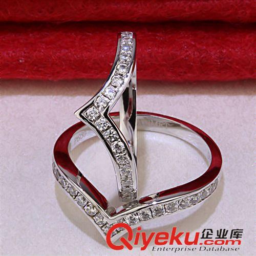 戒指區(qū) 熱銷時尚高碳鉆仿真鉆戒 925純銀鍍鉑金戒指女款 廠家批發(fā)定制