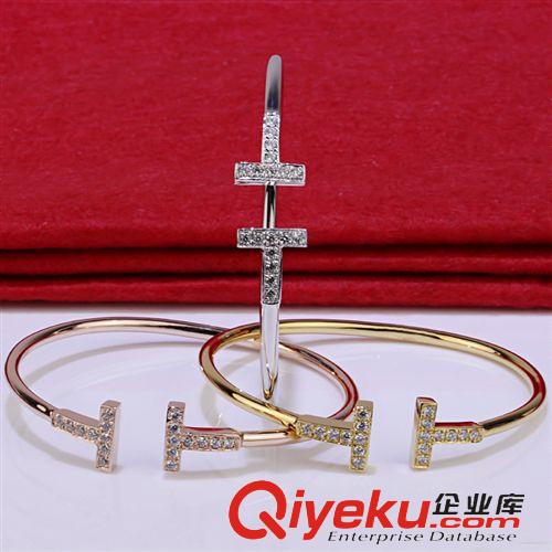 手鏈?zhǔn)骤C區(qū) 廠家直銷T家品牌純銀釘子手鐲 飾品手飾 gd手鏈熱銷爆款批發(fā)原始圖片3
