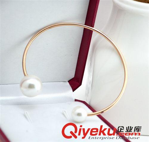 12月新款 來自星星的你同款全智賢千頌伊配大小雙珍珠手鐲鈦鋼開口手環原始圖片2