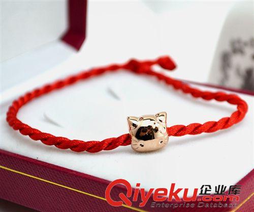 鈦鋼玫瑰金手鏈  新款轉(zhuǎn)運(yùn) 招財(cái)貓紅繩手鏈 祝福語(yǔ)手鏈 批發(fā)民族風(fēng)紅繩好運(yùn)繩 飾品原始圖片2