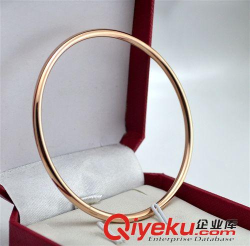 鈦鋼玫瑰金手鐲 新款上市供應飾品 情侶手飾 情侶鈦鋼玫瑰金手鐲 愛在環繞