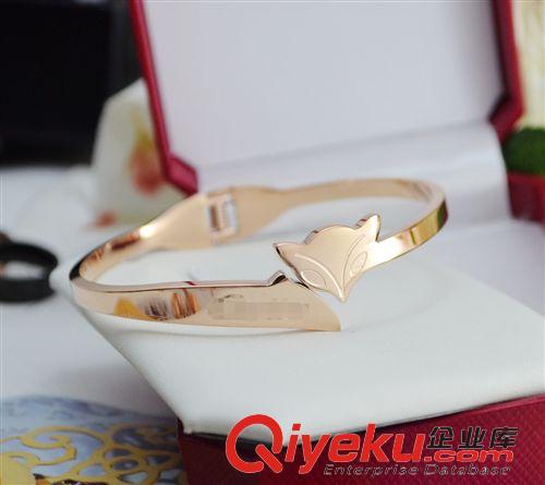 鈦鋼玫瑰金手鐲 工廠價(jià)小額混批手鐲18K玫瑰金狐貍手鐲女士手鐲女手環(huán)狐仙手鐲原始圖片3