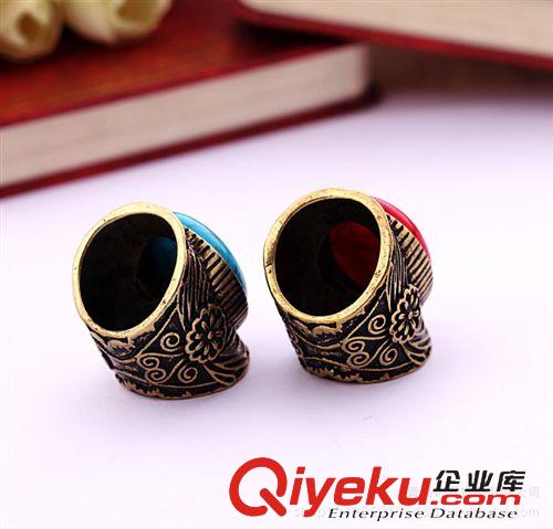 戒指 指環(huán) 小額混批 青島歐美時尚飾品批發(fā) 復(fù)古個性人工石朋克女士戒指指環(huán)原始圖片2