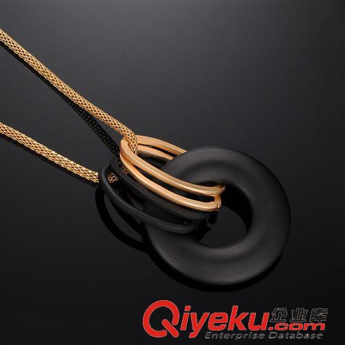 毛衣鏈?zhǔn)罪?秋冬爆款時尚毛衣鏈批發(fā) 復(fù)古創(chuàng)意優(yōu)質(zhì)木材圓環(huán)玫瑰金項鏈MY005