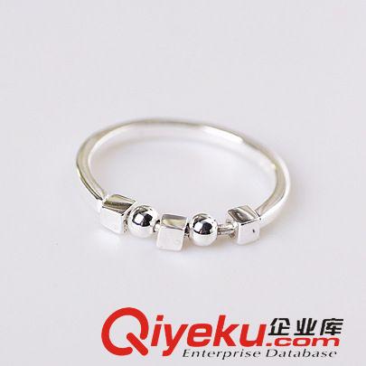 9月份新款更新 925純銀項(xiàng)鏈批發(fā) 女款雛菊套鏈 韓版小清新鎖骨鏈 菊花金色銀色