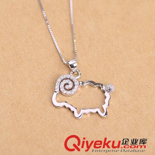 純銀吊墜 套鏈專區(qū) 本命年925純銀項(xiàng)鏈批發(fā) 鋯石微鑲小羊項(xiàng)墜 廠家批發(fā) 創(chuàng)意新年禮物原始圖片3