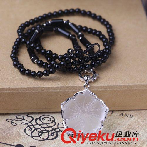 純銀吊墜 套鏈專區(qū) 925純銀項(xiàng)鏈批發(fā) 長(zhǎng)款天然瑪瑙+白水晶毛衣鏈 蓮花鑲鉆 義烏銀飾原始圖片2