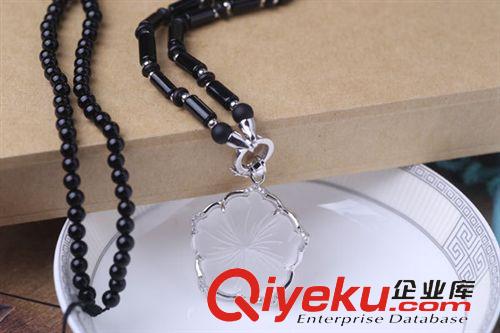 純銀吊墜 套鏈專區(qū) 925純銀項(xiàng)鏈批發(fā) 長(zhǎng)款天然瑪瑙+白水晶毛衣鏈 蓮花鑲鉆 義烏銀飾原始圖片3