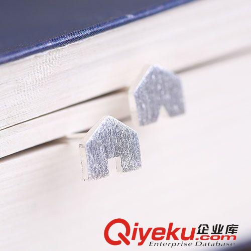 純銀耳釘專區(qū) 925純銀耳釘批發(fā) 拉絲素銀房子耳釘 個(gè)性耳飾 韓國銀飾-正品原始圖片2