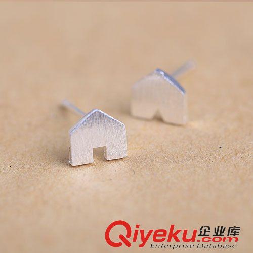 純銀耳釘專區(qū) 925純銀耳釘批發(fā) 拉絲素銀房子耳釘 個(gè)性耳飾 韓國銀飾-正品原始圖片3