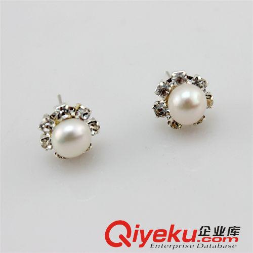 珍珠耳飾-Pearl ear ornament 廠家批發(fā) 帶鉆珍珠耳釘 工廠小飾品批發(fā)地?cái)偀豳u貨源