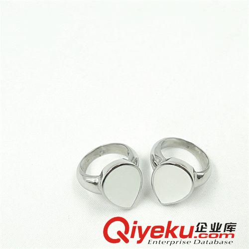 不銹鋼戒指 歐美外單首飾批發(fā) 戒指 指環(huán) 個性時尚寬面鈦鋼指環(huán)原始圖片2