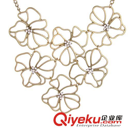 項(xiàng)鏈 MAXFINE 新款百搭花朵鏤空鑲水鉆項(xiàng)鏈 廠家直銷 現(xiàn)貨供應(yīng)原始圖片2