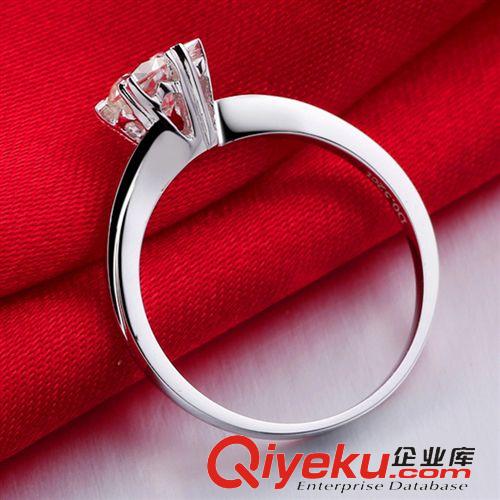 ---經(jīng)典--- 美國(guó)zp莫桑石戒指 莫桑鉆18k金50分雪花款戒指廠家批發(fā)代理加盟原始圖片2