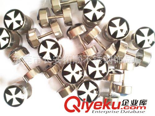 不銹鋼穿刺飾品 不銹鋼耳釘 歐美穿刺耳飾 滴油圓餅夜光耳釘 不同圖案都可做飾品
