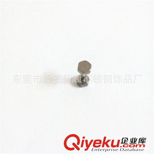 不銹鋼穿刺飾品 供應(yīng)不銹鋼方形耳釘 多邊形耳釘 鈦鋼耳飾 不銹鋼飾品批發(fā)