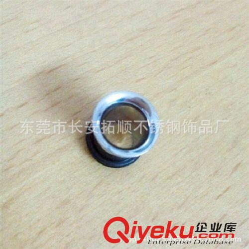 不銹鋼穿刺飾品 供應(yīng)耳飾 不銹鋼耳擴配件 不銹鋼飾品 帶皮圈耳擴批發(fā)