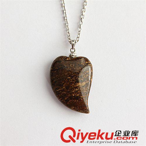 DZGTS古銅石吊墜 廠家直銷吊墜批發(fā)心形 古銅石吊墜 純銀首飾 tr水晶加工廠