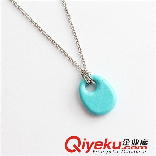 DZSS松石吊墜 廠家直銷吊墜批發(fā)扁圓形松石吊墜 純銀首飾 tr水晶加工廠