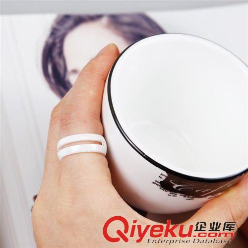 陶瓷產(chǎn)品 直銷外貿(mào)白色陶瓷戒指歐美飾品批發(fā) 女款特殊槽太空陶瓷介指TS346