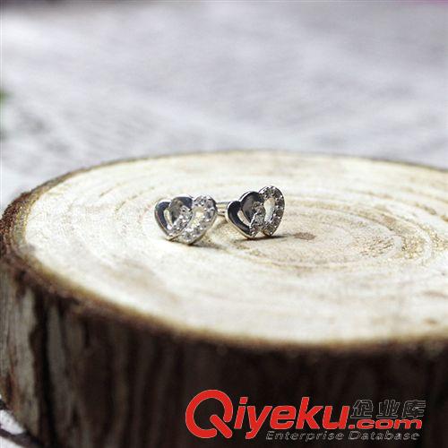 耳釘 【廠家直銷(xiāo)】s925純銀耳釘耳飾zp批發(fā) 韓版精致簡(jiǎn)約心型耳釘銀