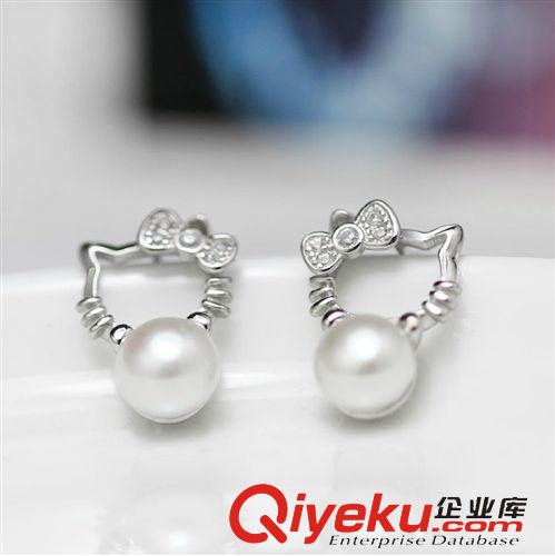 耳釘 瑩盛韓版時尚s925銀飾鑲進(jìn)口珍珠小貓咪Hello kitty耳釘 女