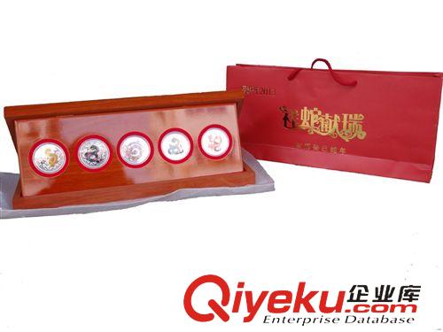 徽章，銀幣，勛章，獎(jiǎng)?wù)?廠家批量供應(yīng)徽章 紀(jì)念章獎(jiǎng)牌紀(jì)念幣 不銹鋼獎(jiǎng)牌制作 實(shí)惠