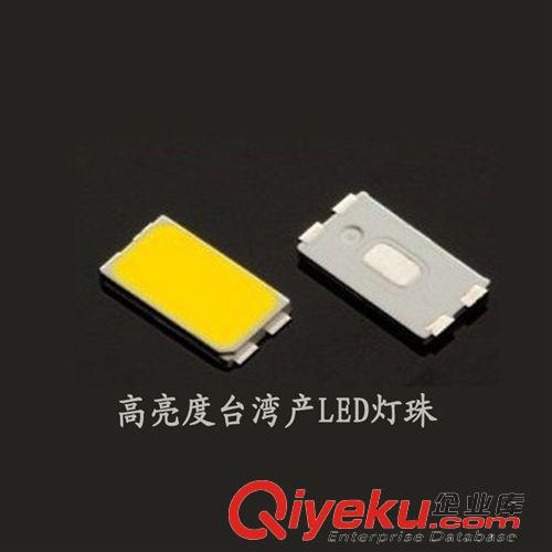 LED拉尾灯泡 《厂家批发》蜡烛灯LED拉尾灯 LED三叉蜡烛灯 新款蜡烛灯LED尖泡