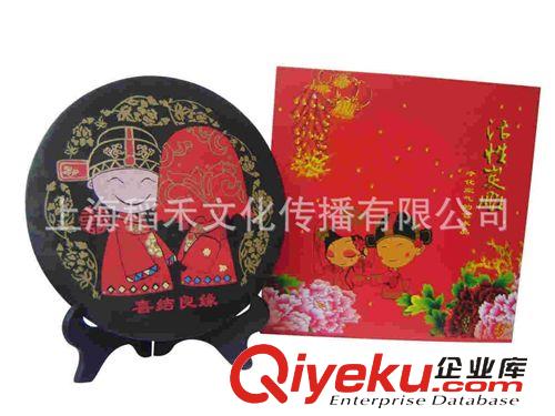 炭雕工藝品 供應(yīng)炭雕圓盤禮品 炭雕批發(fā) 工藝品擺件 家居裝飾 248喜結(jié)良緣