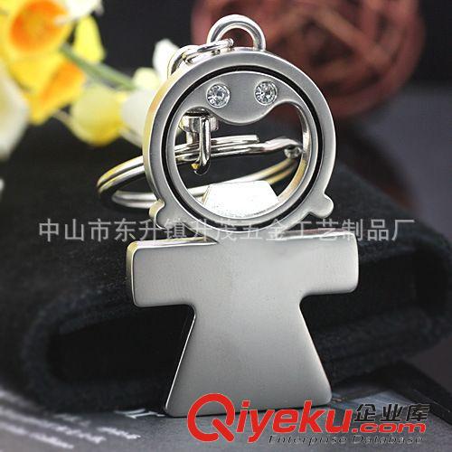 情侶鑰匙扣 廠家直銷新款合金創(chuàng)意情侶鑰匙扣 卡通老頭老太鑰匙扣 品質(zhì)產(chǎn)品原始圖片3