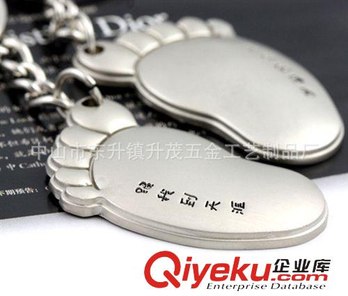情侶鑰匙扣 熱銷情侶鑰匙扣 金屬鑰匙扣 傻豬系列創意鑰匙扣 質量保證