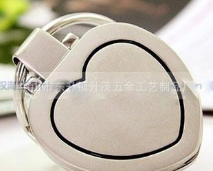 相框鑰匙扣 中山廠家直供合金相框鑰匙扣 高檔商務(wù)禮品贈品 心形相框鑰匙扣原始圖片2