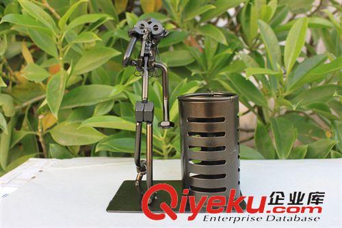 鐵藝筆筒,名片夾 金屬工藝品 音樂文藝現代 高爾夫球員筆筒