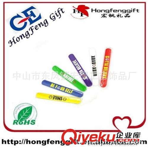 pvc反光鋼片手腕帶/拍拍圈 硅膠禮品拍拍圈 供應(yīng)硅膠拍打圈 LED手腕帶 帆布手腕帶 帶燈掛件