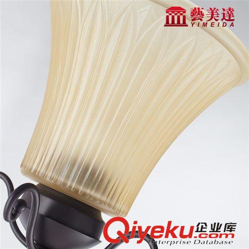 落地?zé)?藝美達(dá)復(fù)古鐵藝落地?zé)艨蛷d燈臥室燈書房餐廳仿古馬燈具原始圖片3