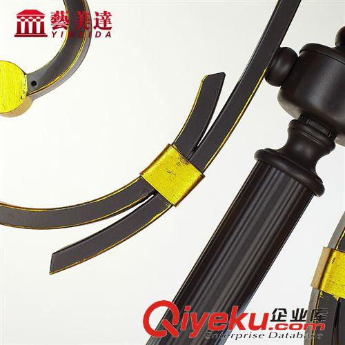 落地?zé)?藝美達(dá)復(fù)古鐵藝落地?zé)艨蛷d燈臥室燈書(shū)房餐廳仿古馬燈具原始圖片2