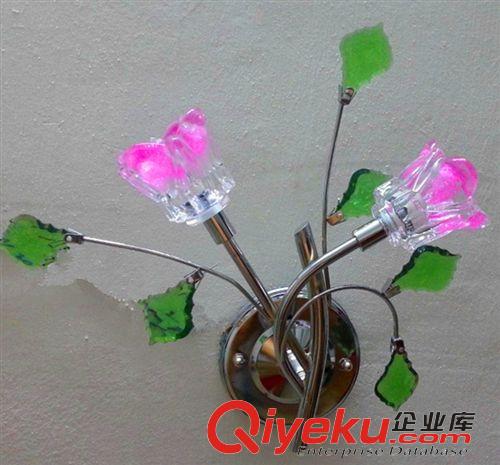 壁燈 現(xiàn)貨供應(yīng)，綠葉與小玫瑰花的相襯之美，臥室床頭美燈原始圖片3